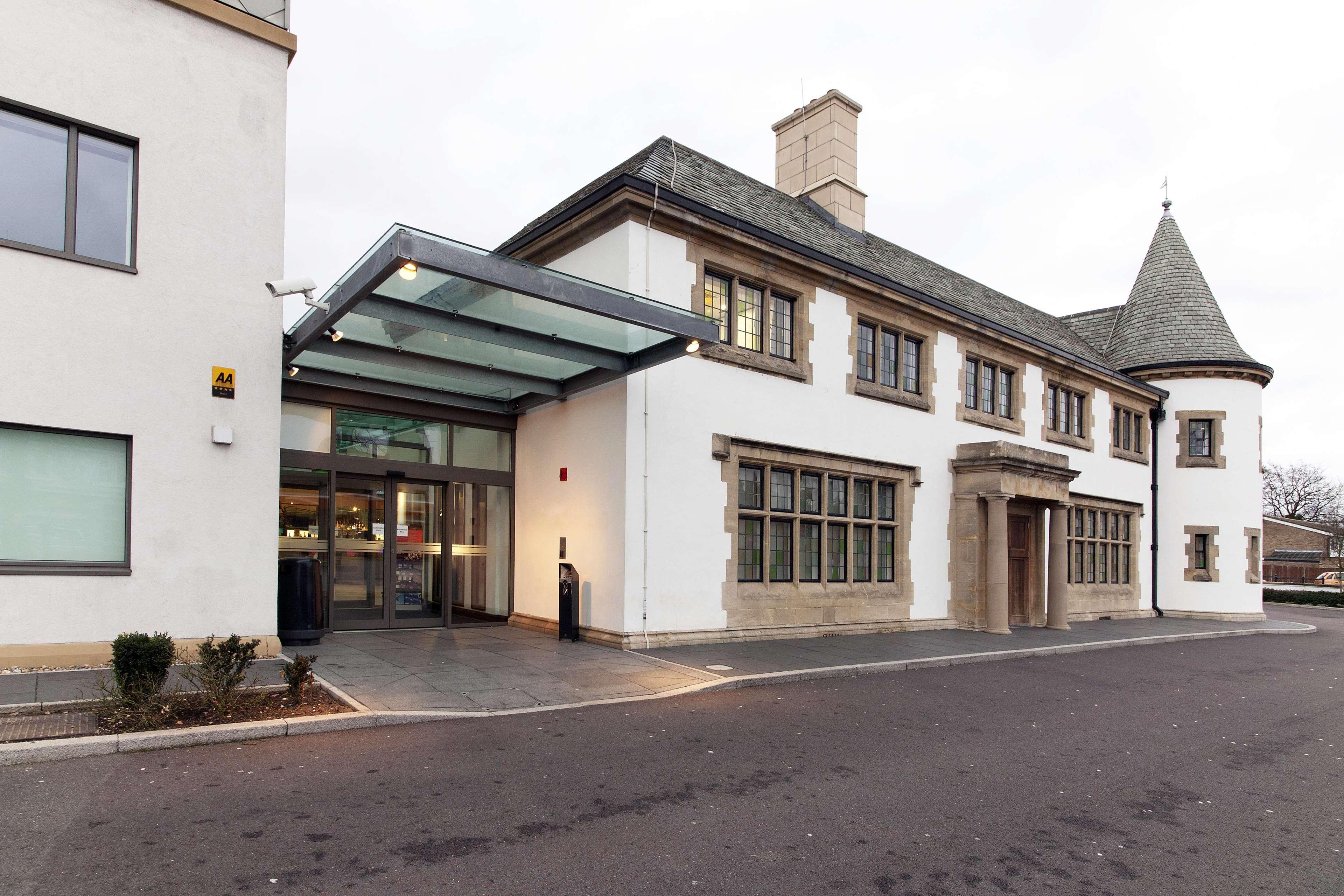 Hotel Doubletree By Hilton London Heathrow Airport
